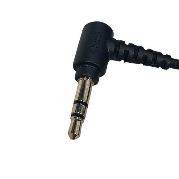 Sony MDR-10RNC Headphones Black Wired Over-Ear Noise-Canceling 3.5 mm Connector - Picture 4 of 8